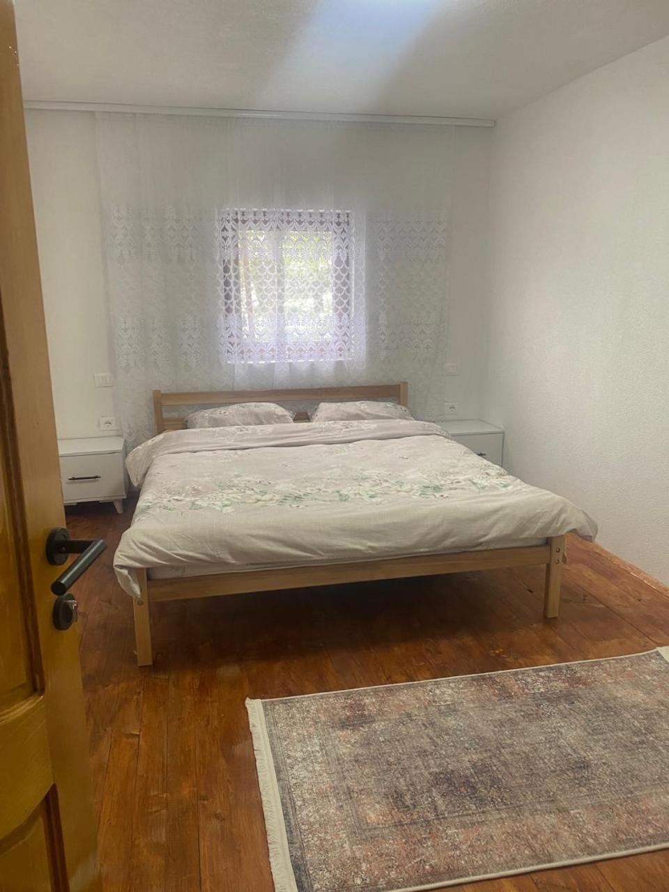 Guesthouse Mountain Вальбоне Екстер'єр фото